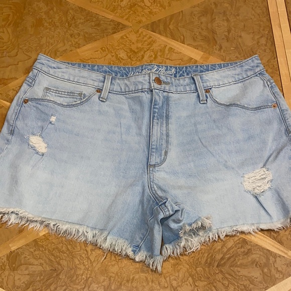 Universal Thread Pants - 5/$50 Universal Thread Distressed Light Blue Denim Shorts Size 14 Regular